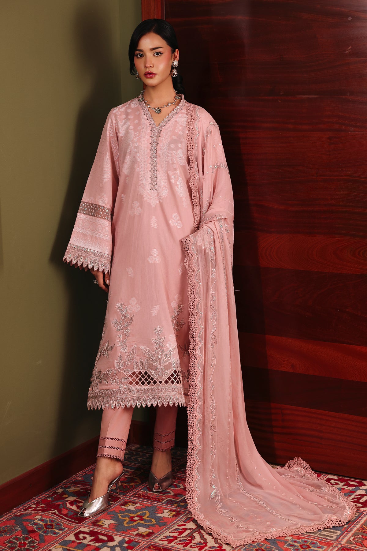 Retail Price: 8,950/-PKR