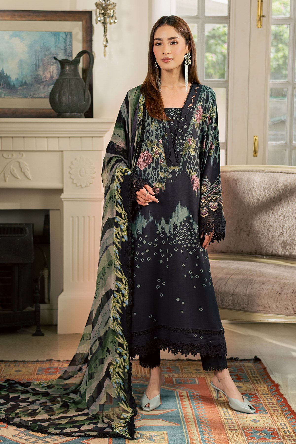 Retail Price: 4,800/-PKR