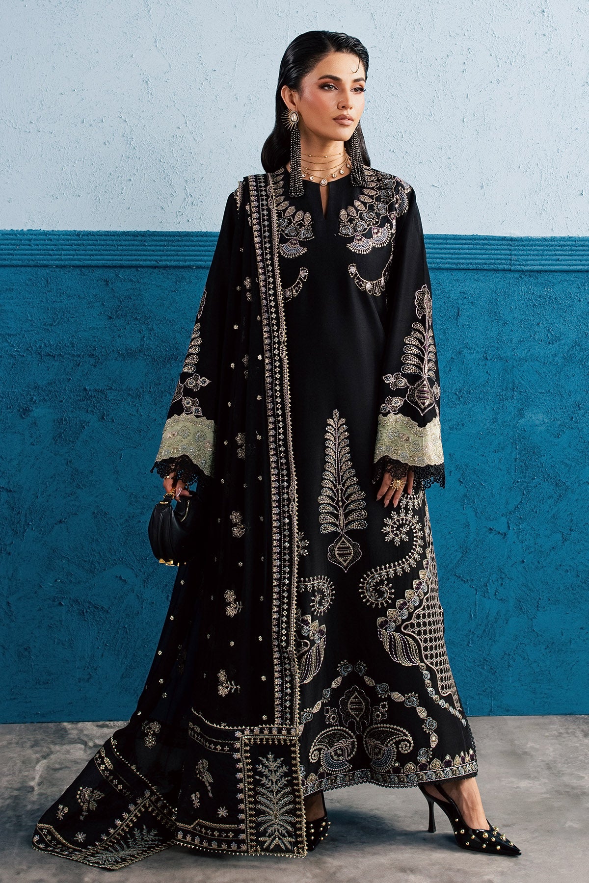 Retail Price: 15,500/-PKR