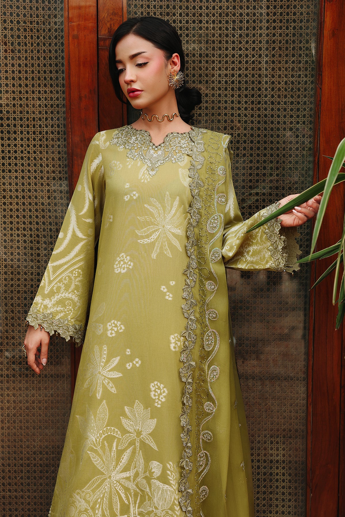 Retail Price: 8,950/-PKR