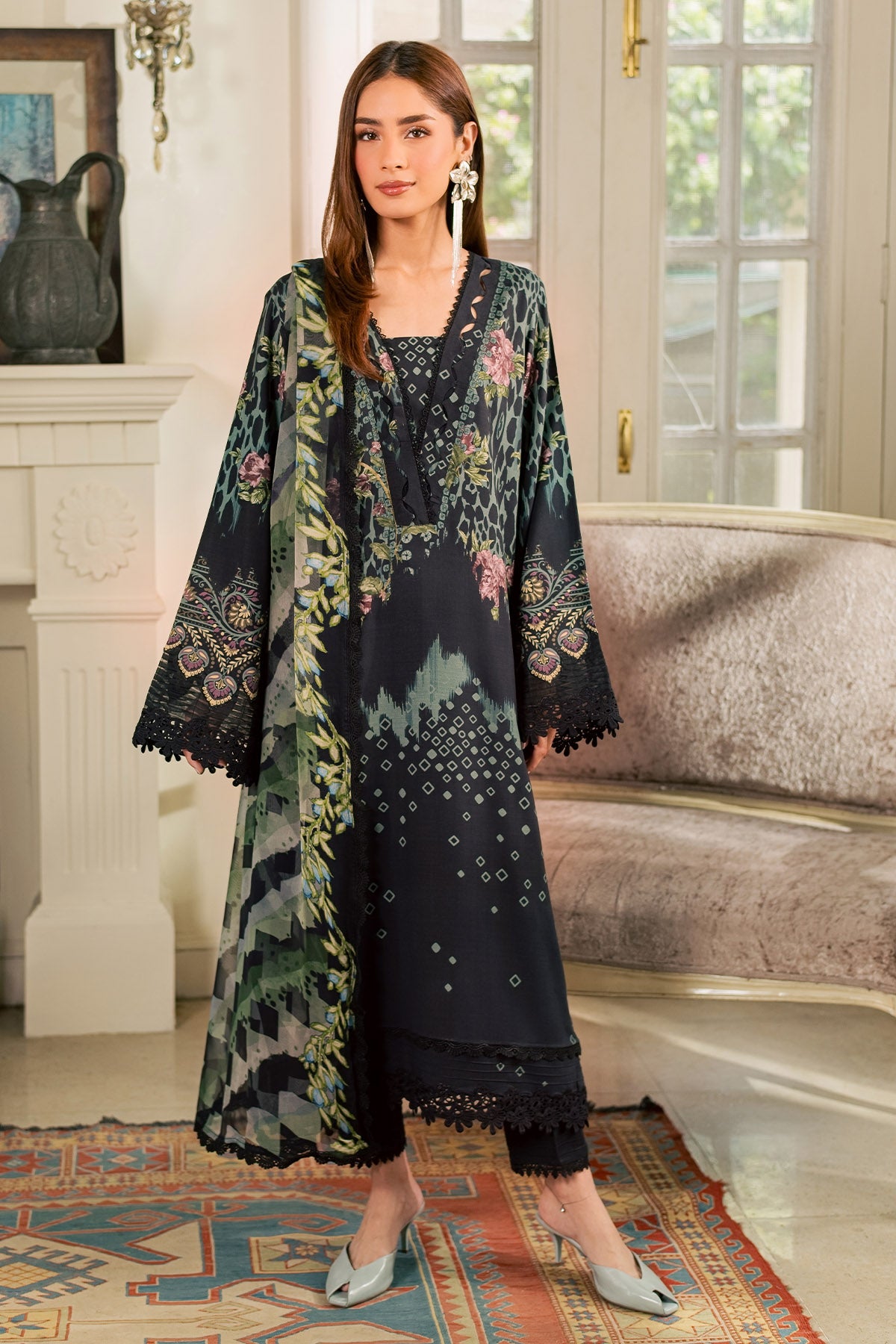 Retail Price: 4,800/-PKR