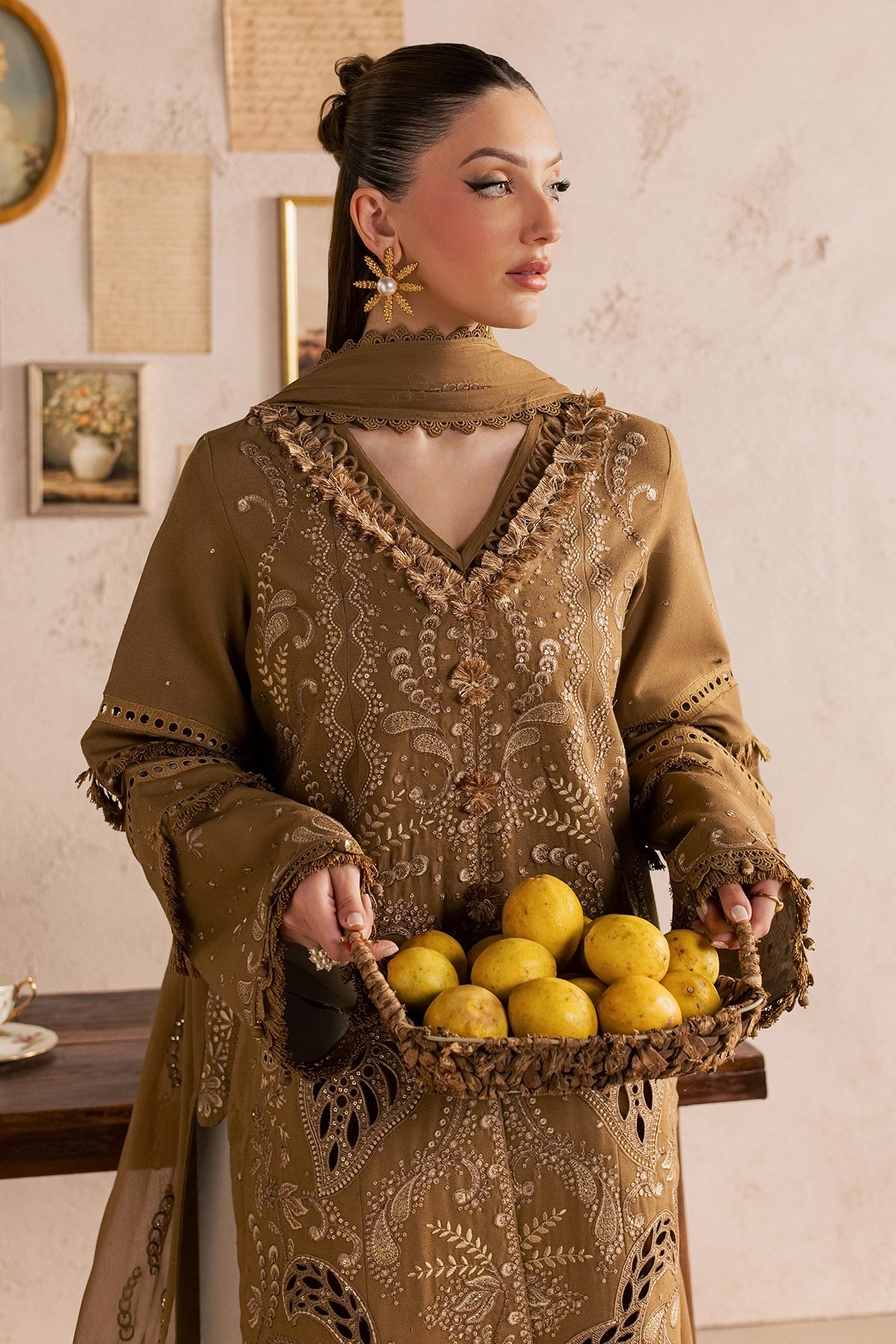 Retail Price: 9,950/-PKR